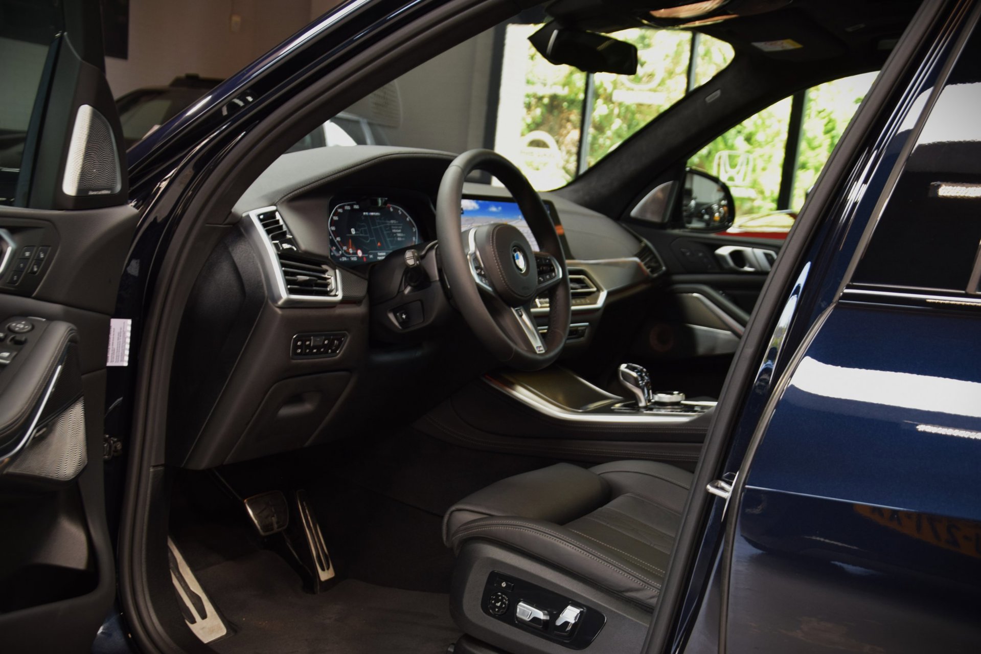 Foto van BMW X5 M50i