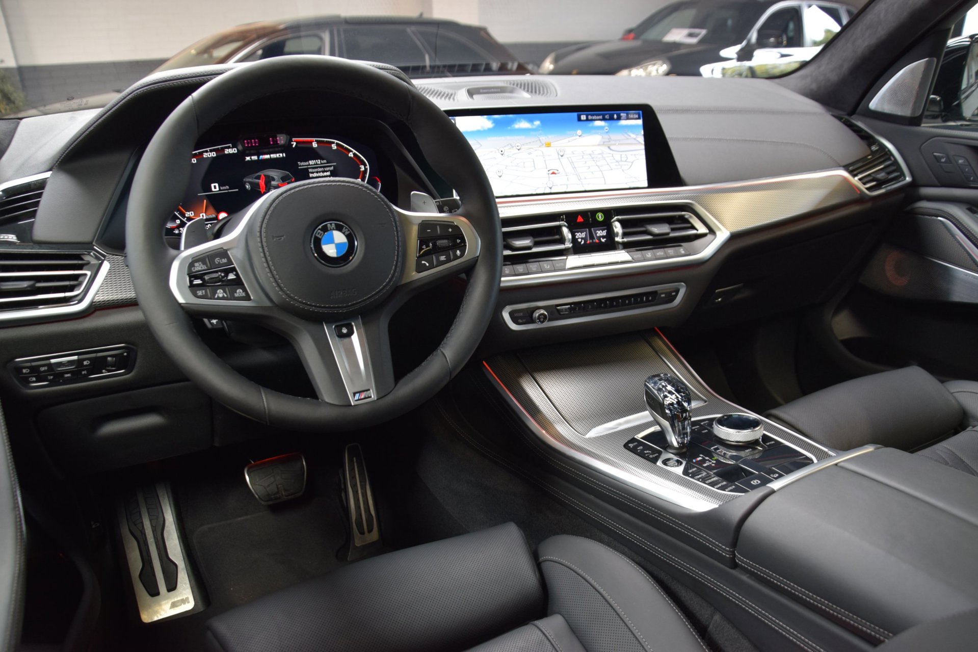 Foto van BMW X5 M50i