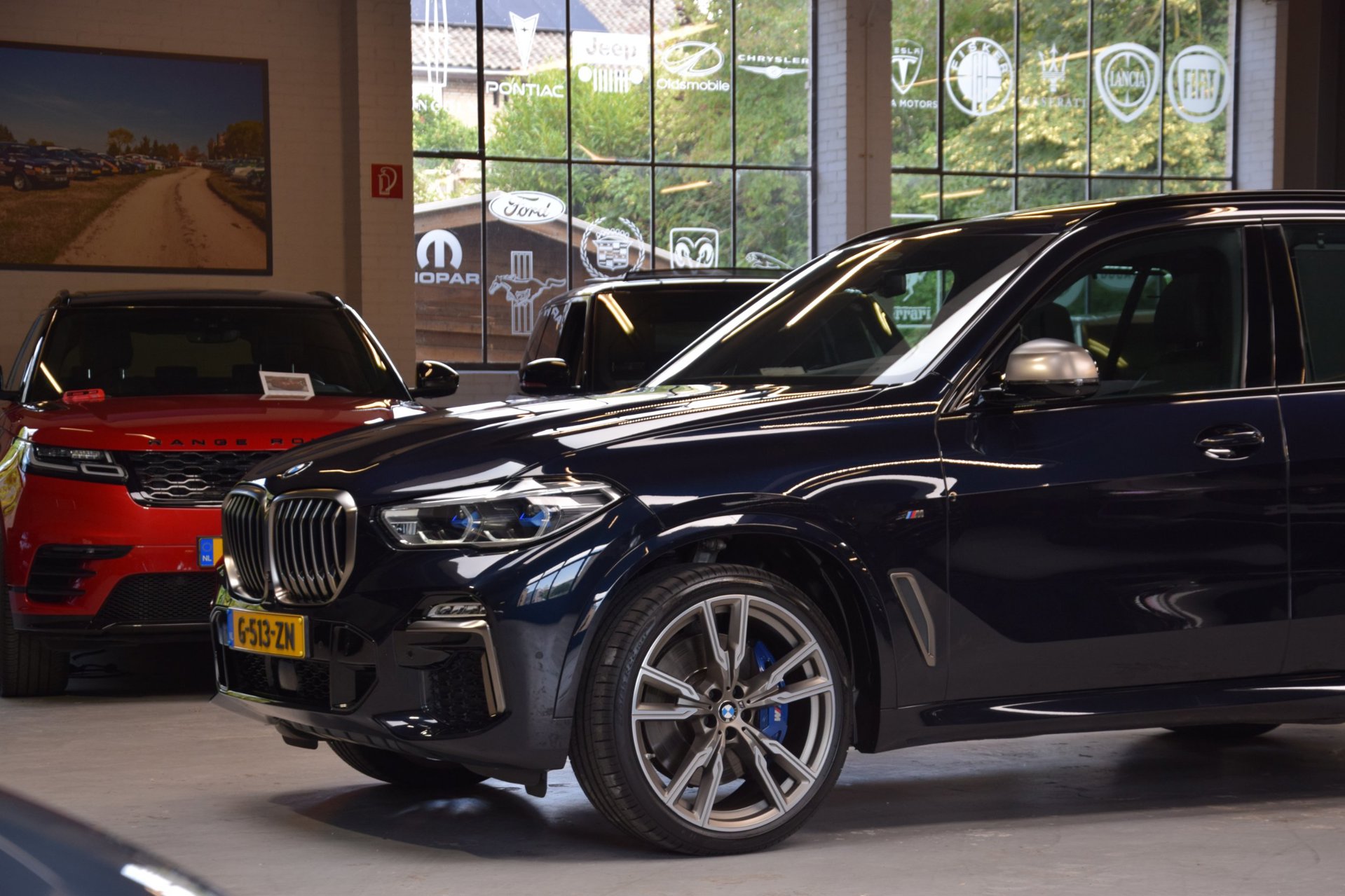 Foto van BMW X5 M50i