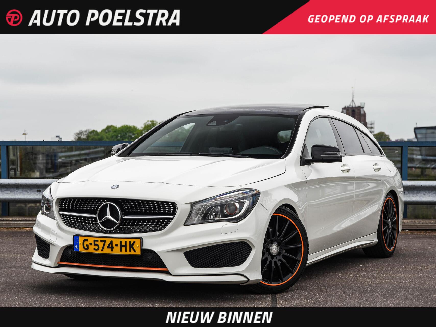 Mercedes-Benz Cla 200 200 OrangeArt AMG Night Edition 156 PK | Panoramadak | Bi-xenon | Camera | Stoelverwarming | Navigatie | 18" 2015 - voorkant