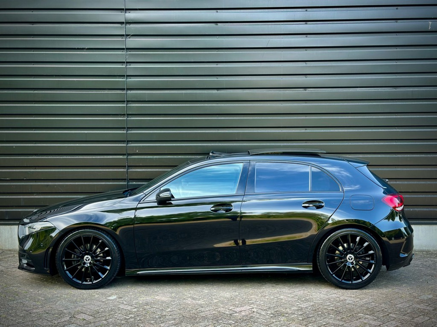 Foto van Mercedes-Benz A 200