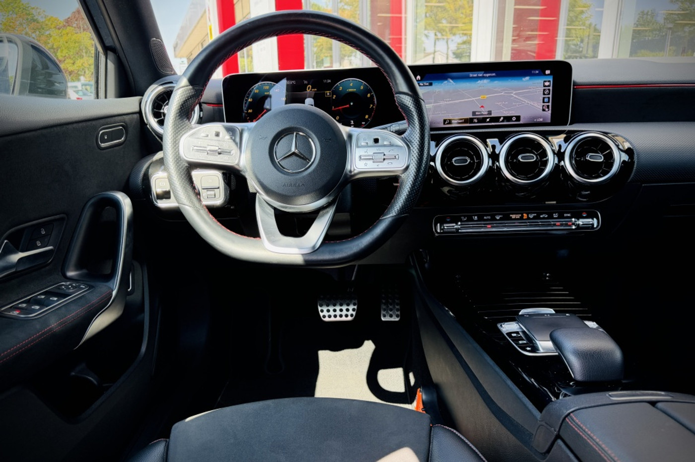 Foto van Mercedes-Benz A 180