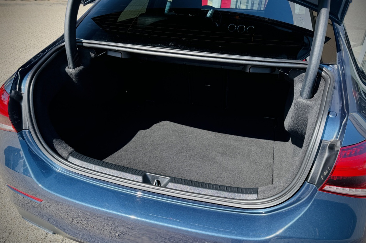 Foto van Mercedes-Benz A 180