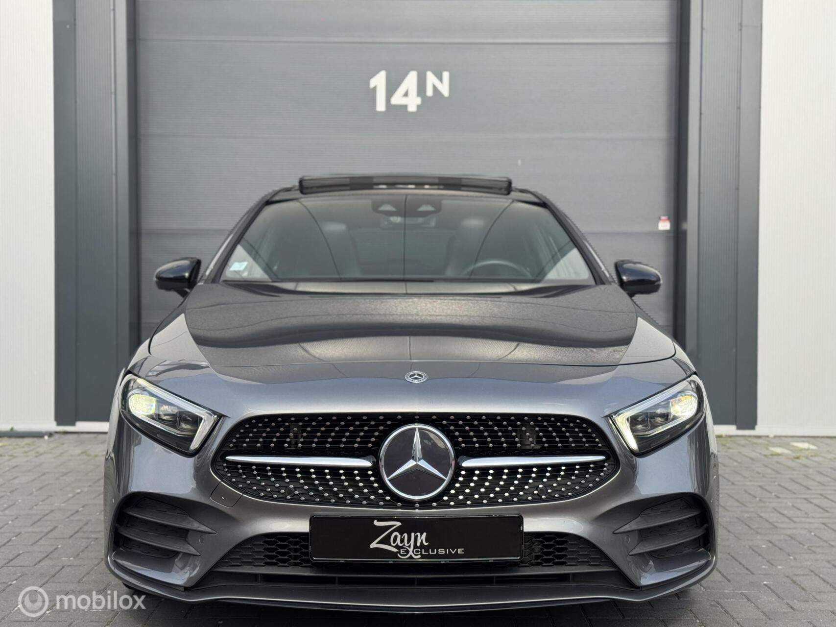 Foto van Mercedes-Benz A 200