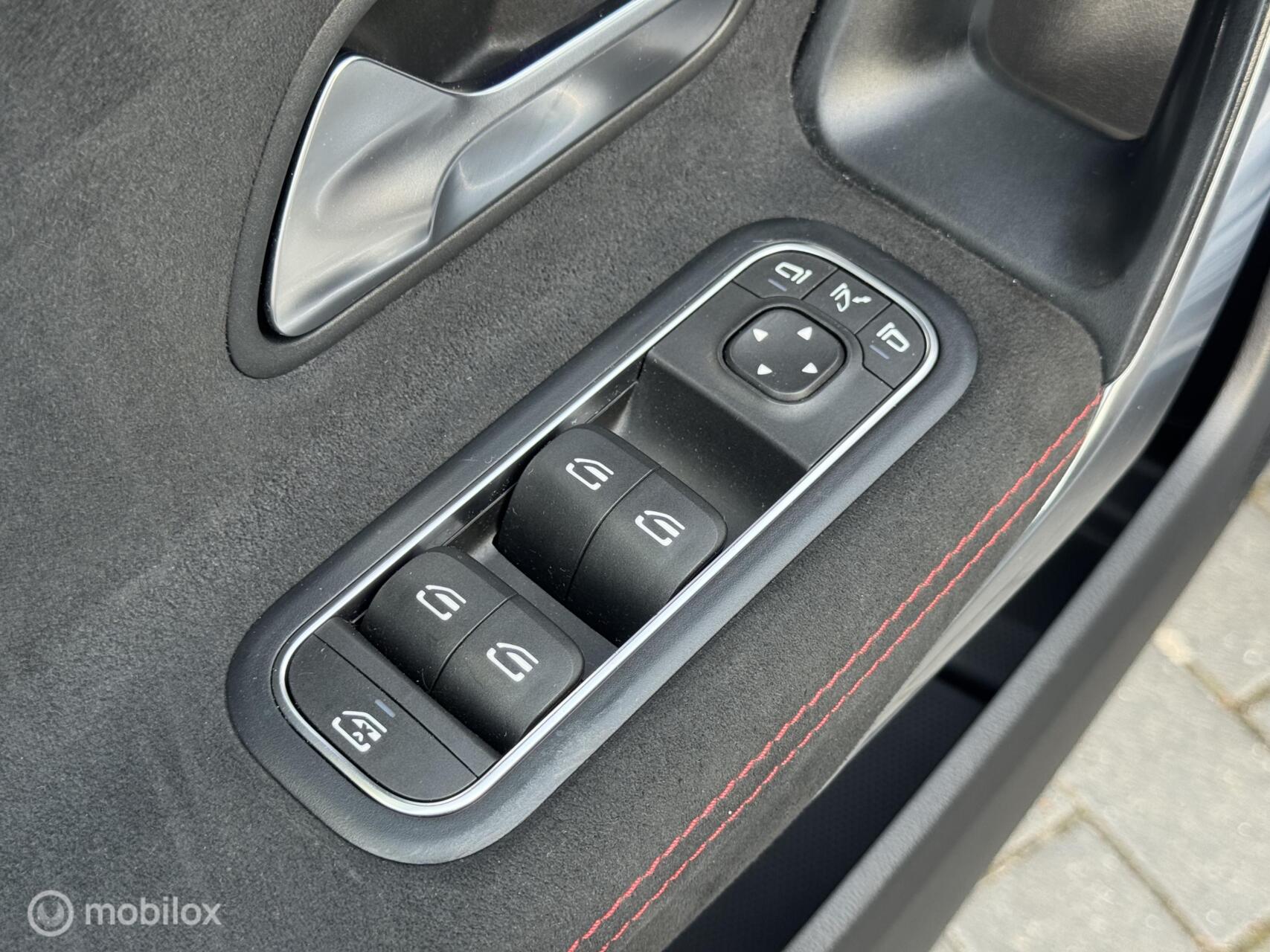 Foto van Mercedes-Benz A 200