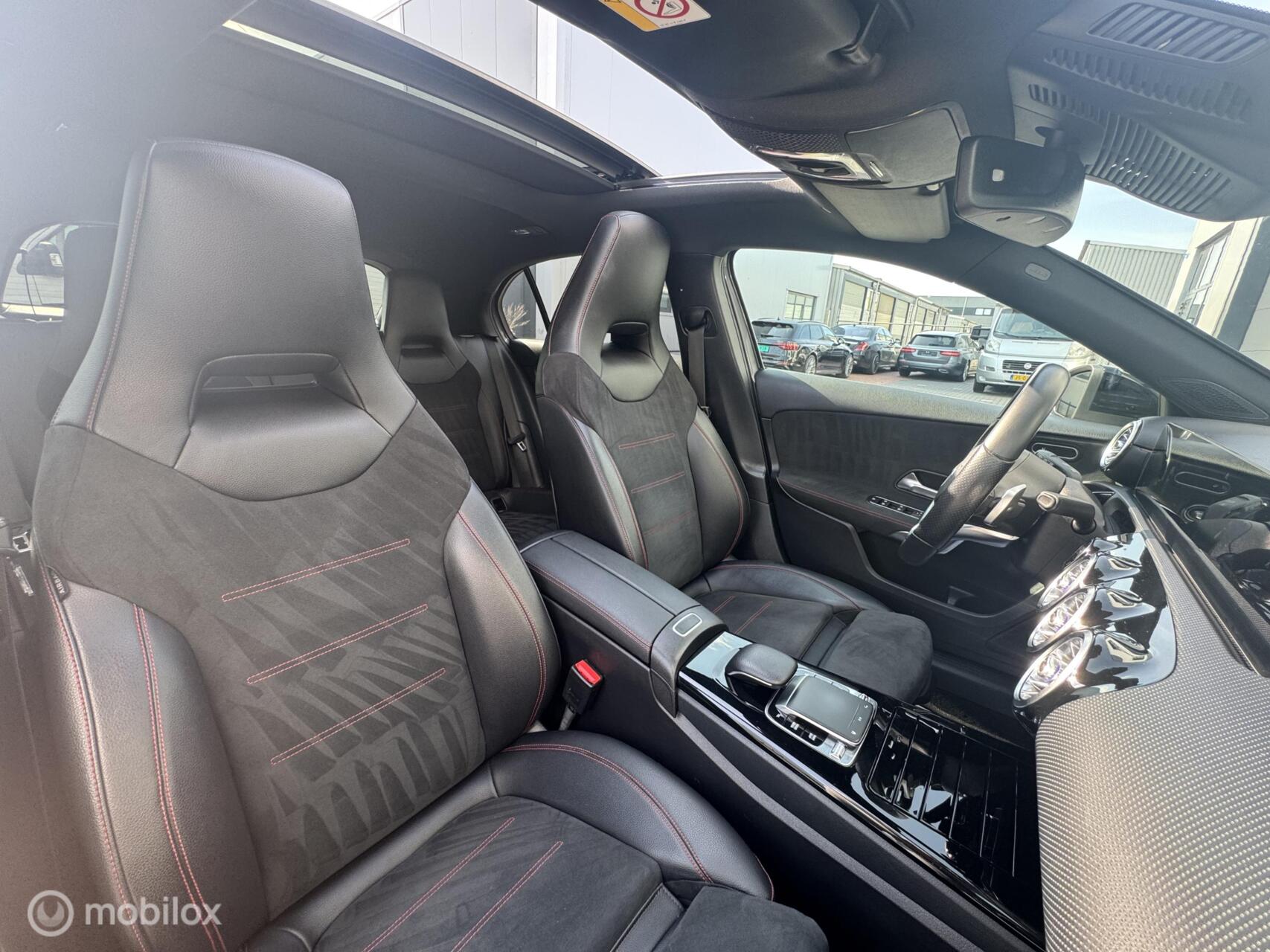 Foto van Mercedes-Benz A 200