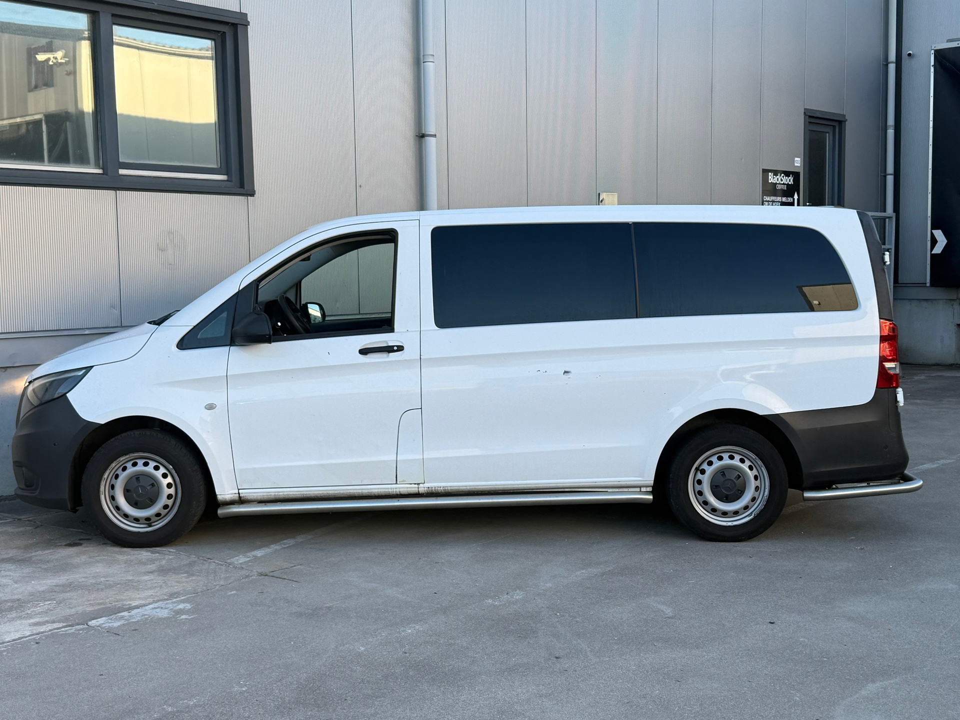 Foto van Mercedes-Benz Vito Tourer