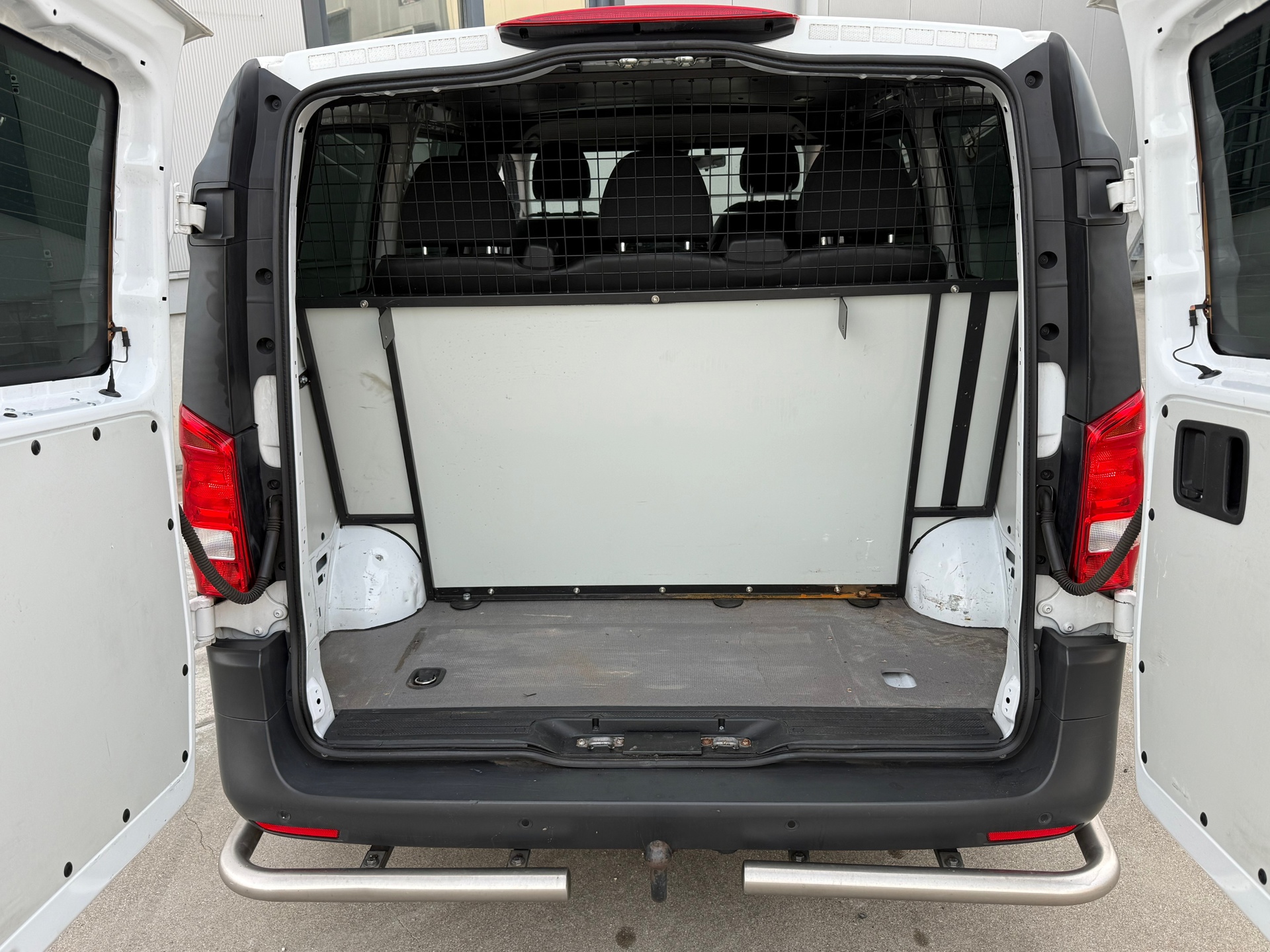 Foto van Mercedes-Benz Vito Tourer