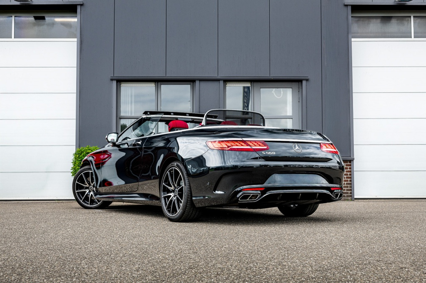 Foto van Mercedes-Benz S 560