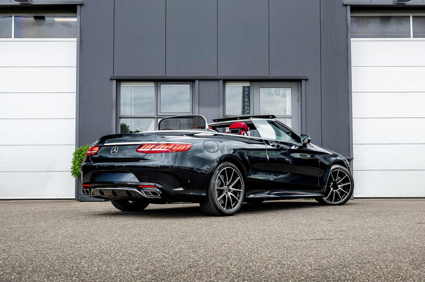 Foto van Mercedes-Benz S 560