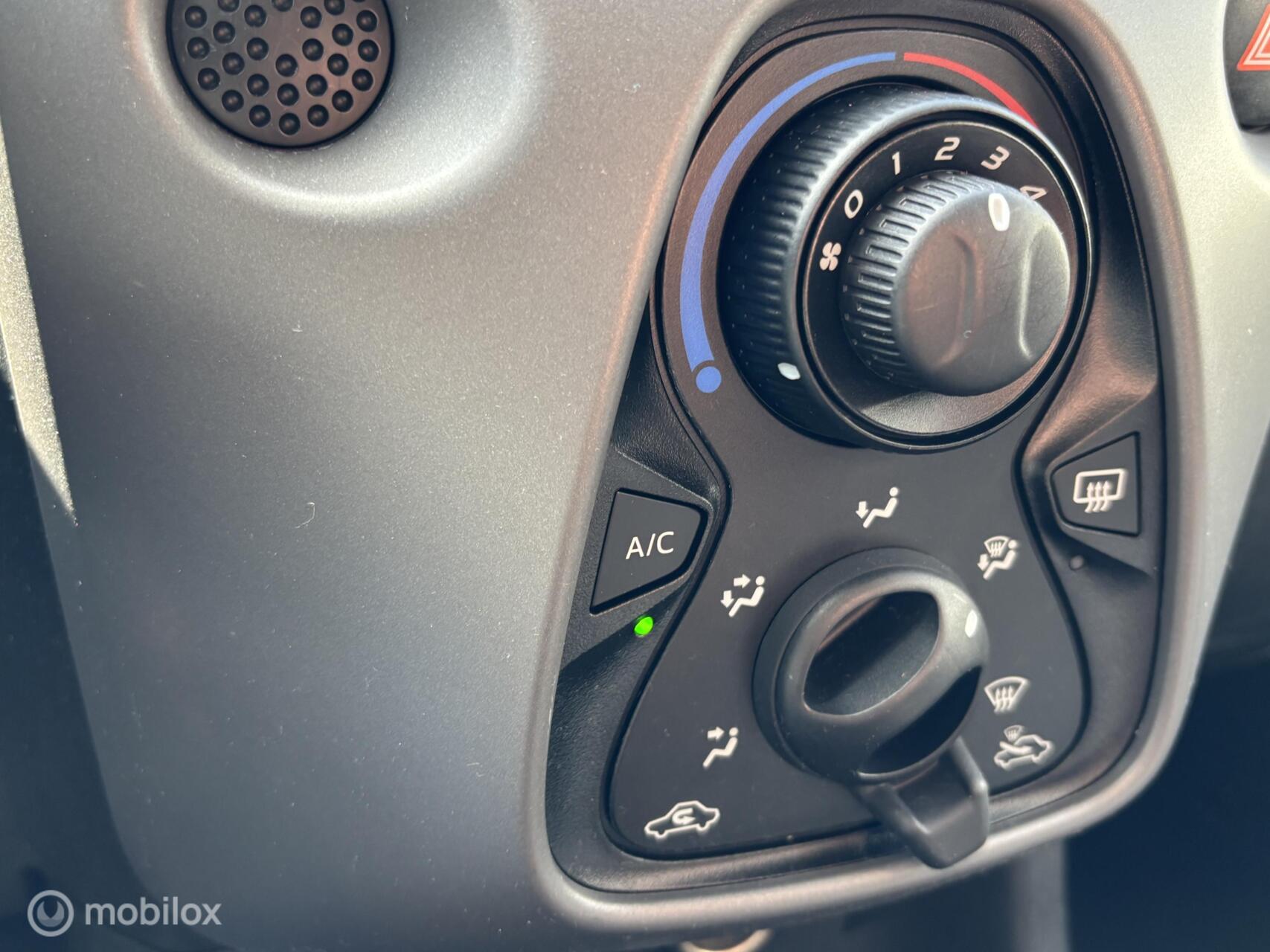 Foto van Peugeot 108