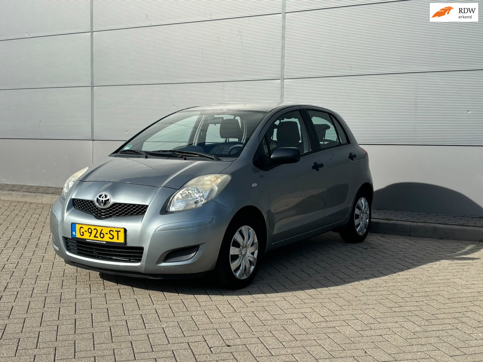 Toyota Toyota Yaris 1.0 VVTi Acces Airco| 5Drs 2009 - voorkant