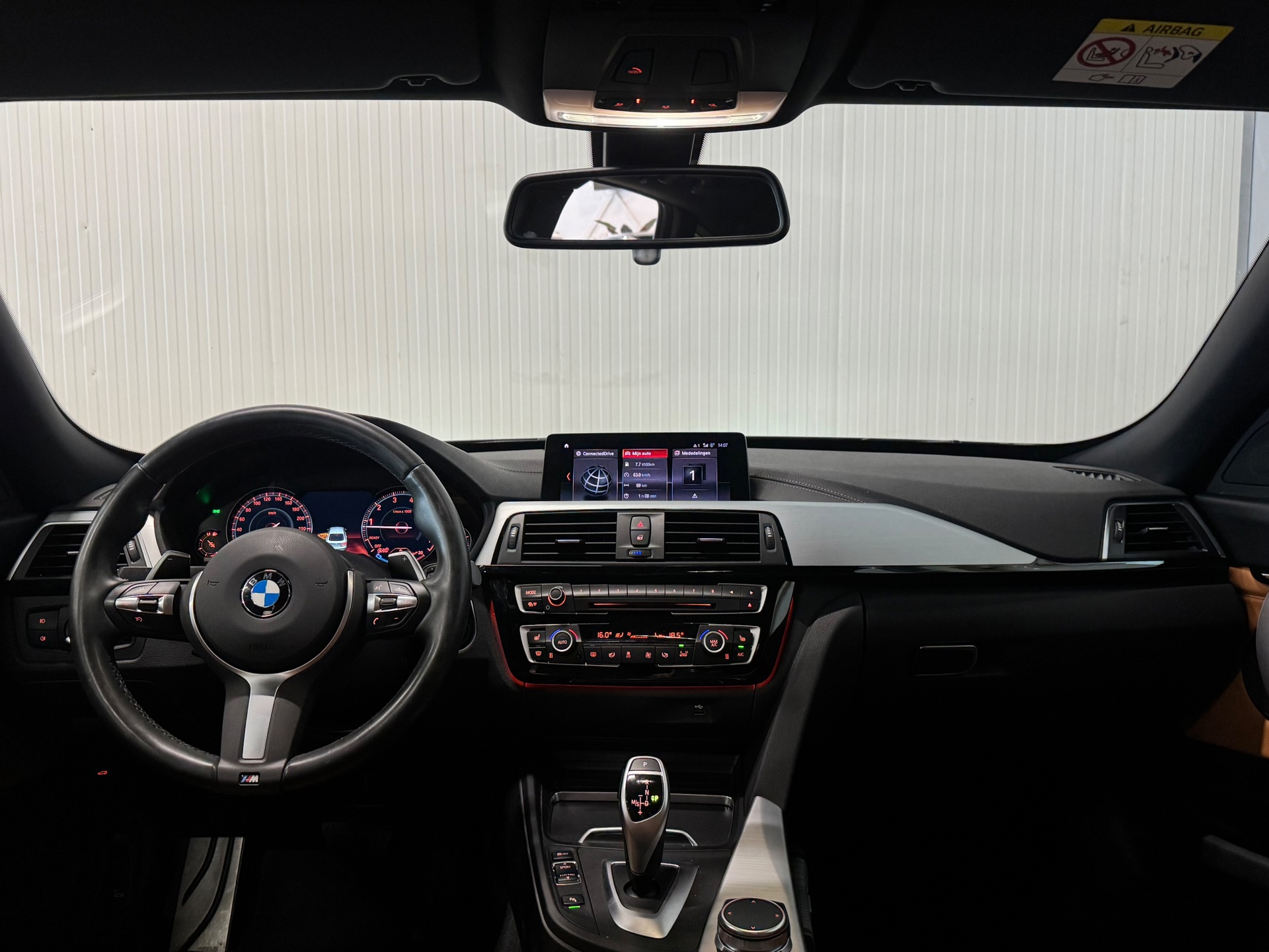 Foto van BMW 320i