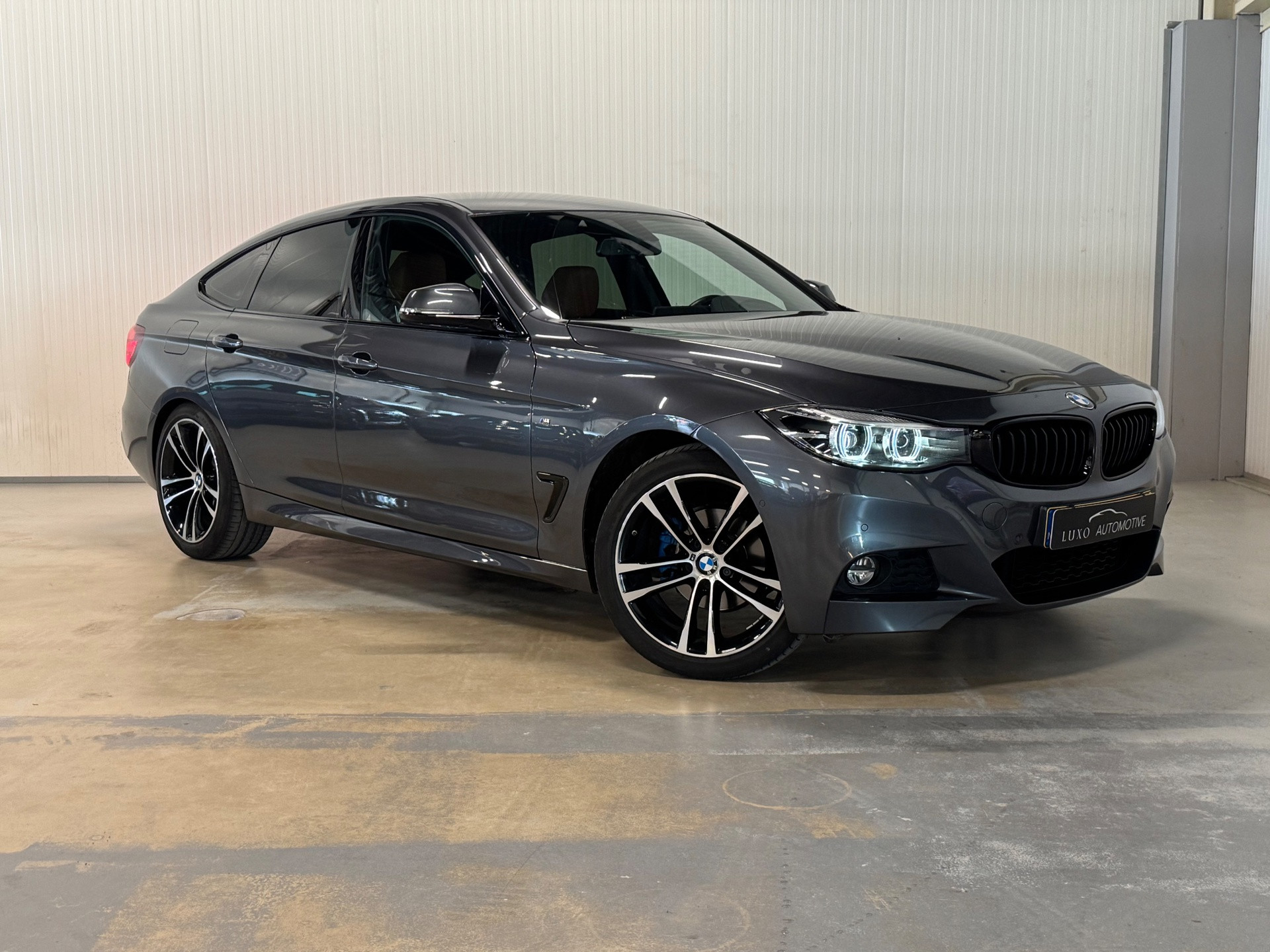 Foto van BMW 320i