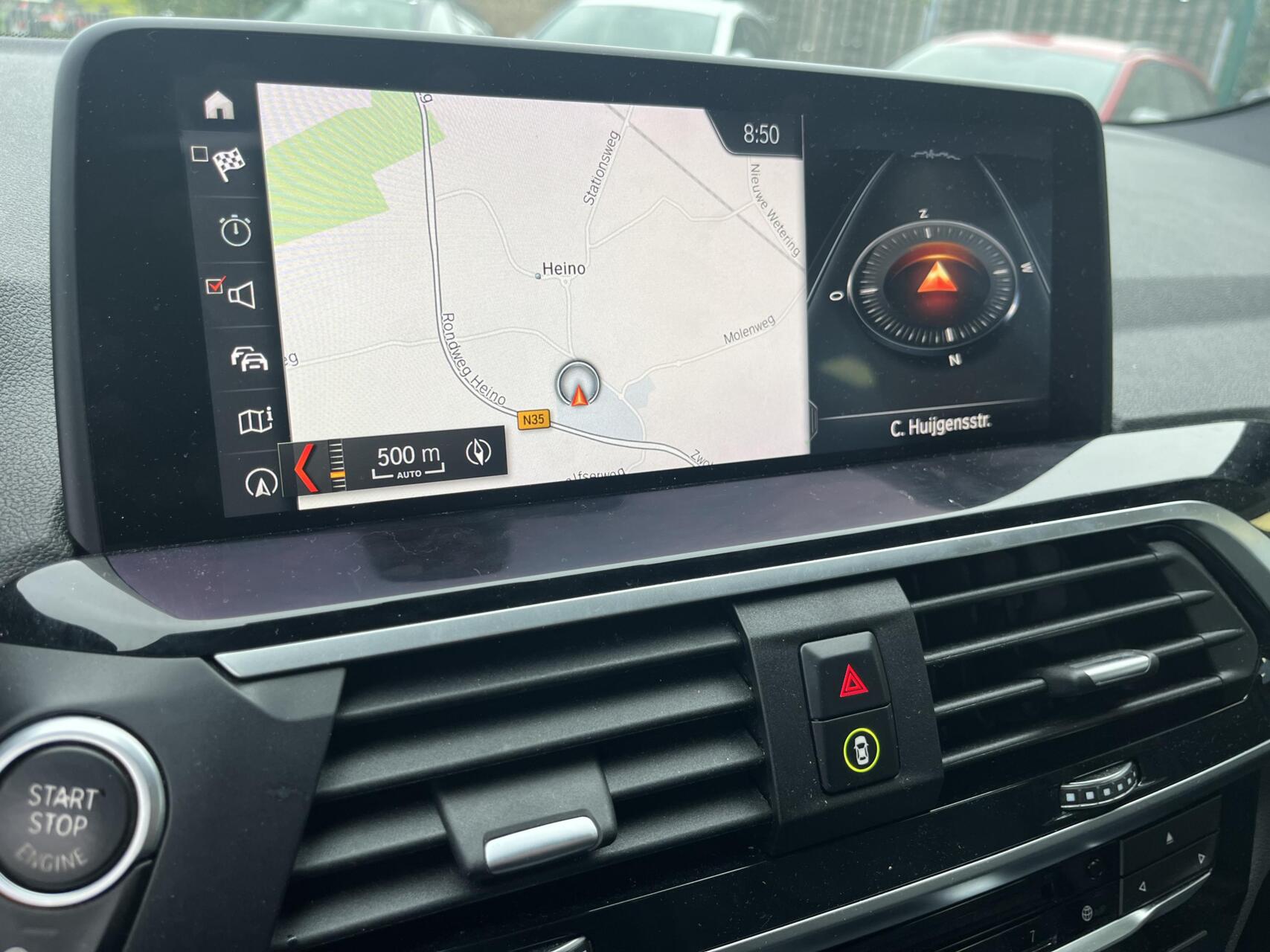 Foto van BMW X3 Xdrive20i