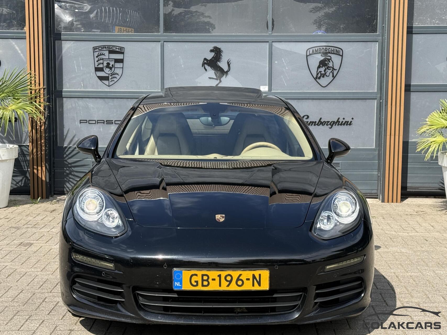 Foto van Porsche Panamera Diesel