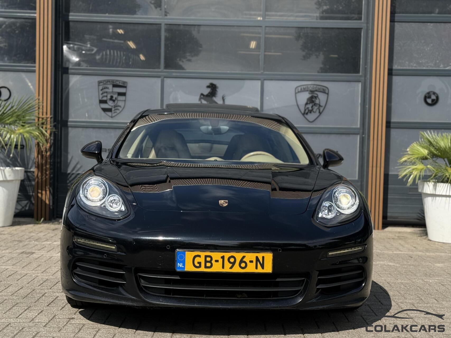 Foto van Porsche Panamera Diesel