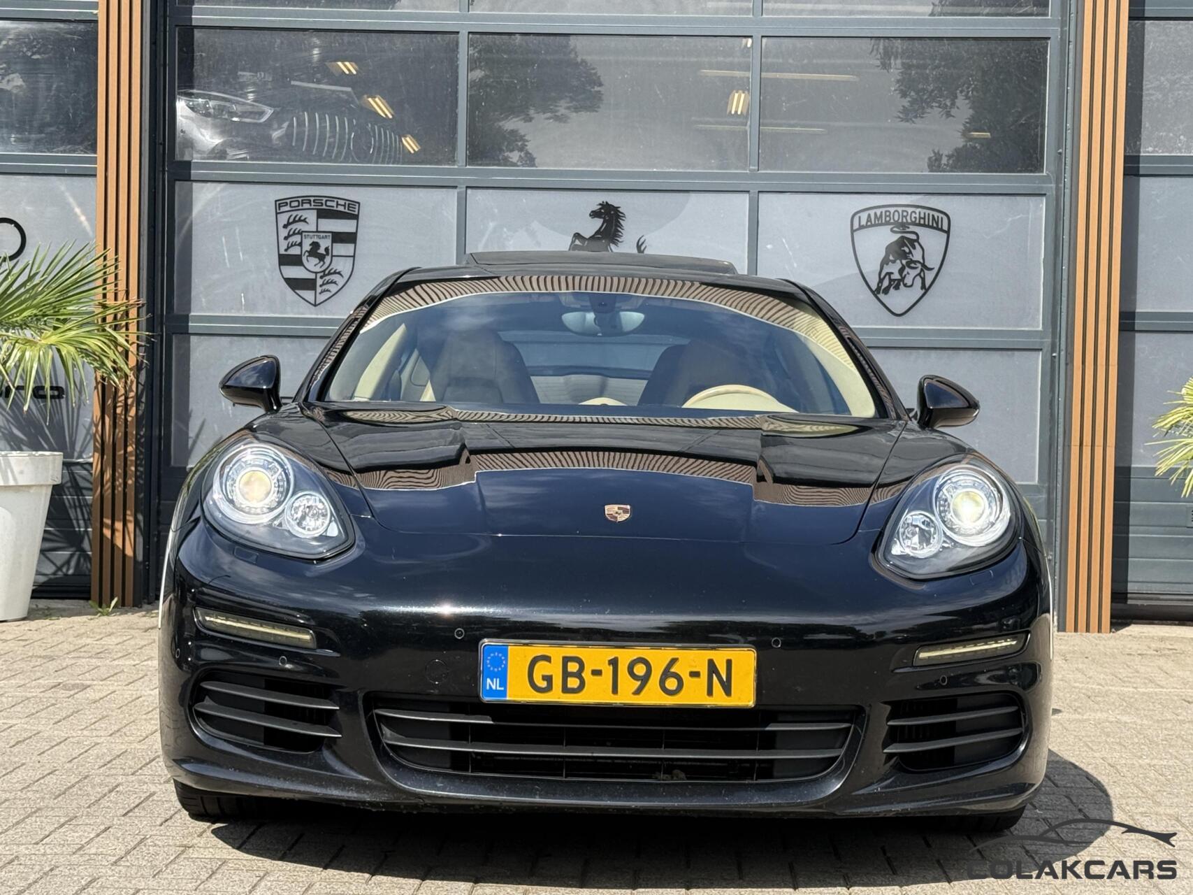 Foto van Porsche Panamera Diesel
