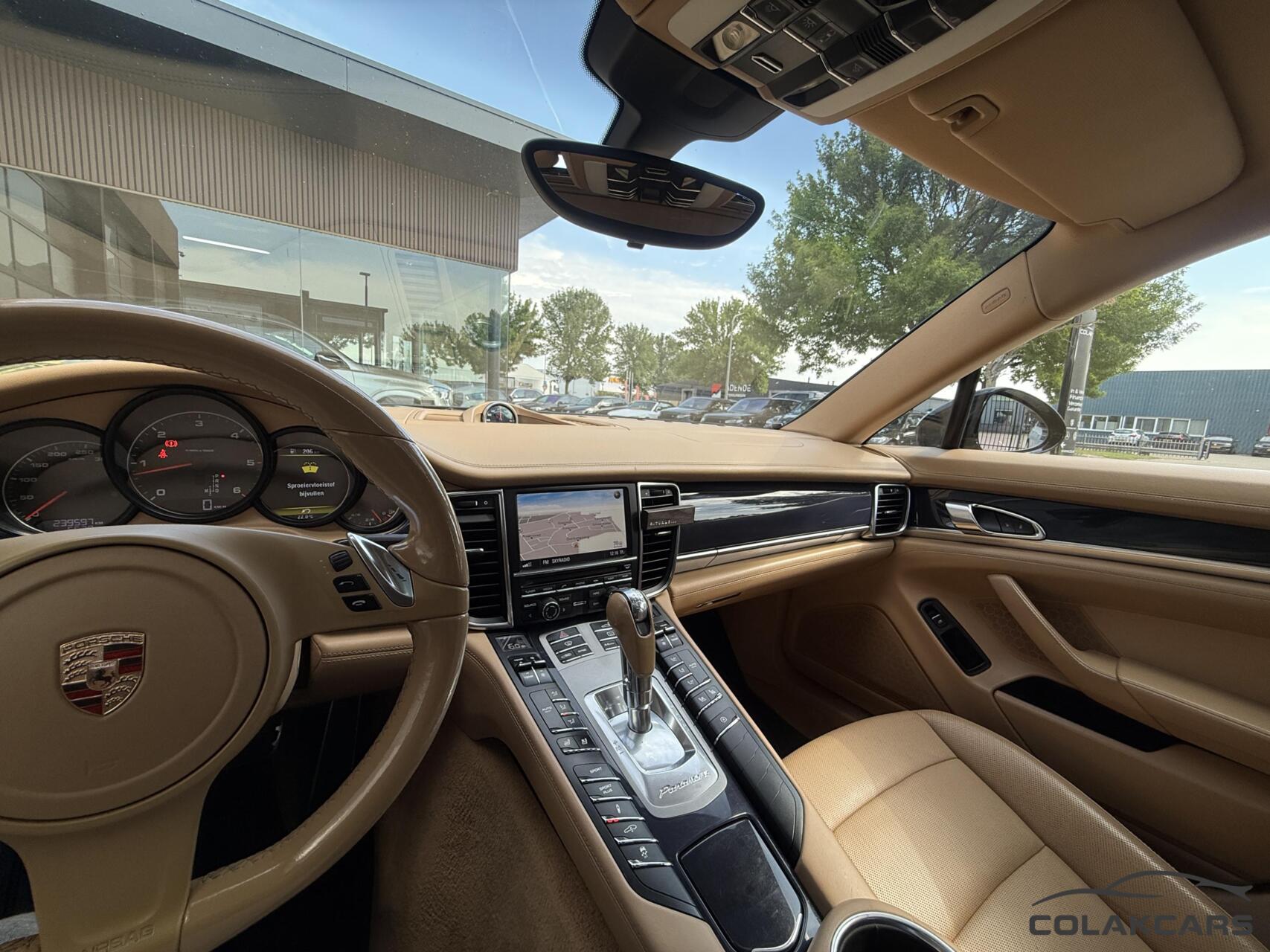 Foto van Porsche Panamera Diesel