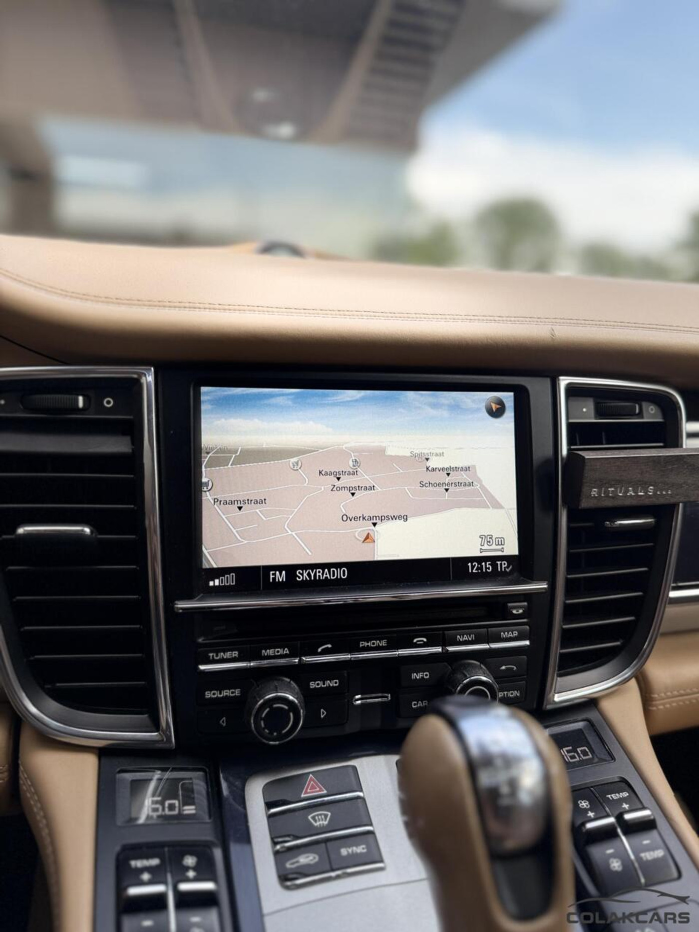 Foto van Porsche Panamera Diesel