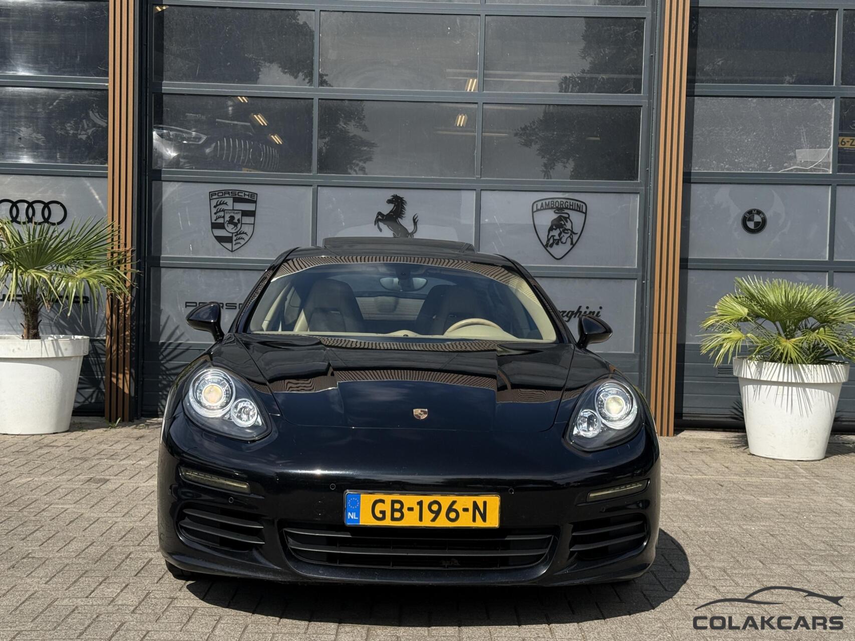 Foto van Porsche Panamera Diesel