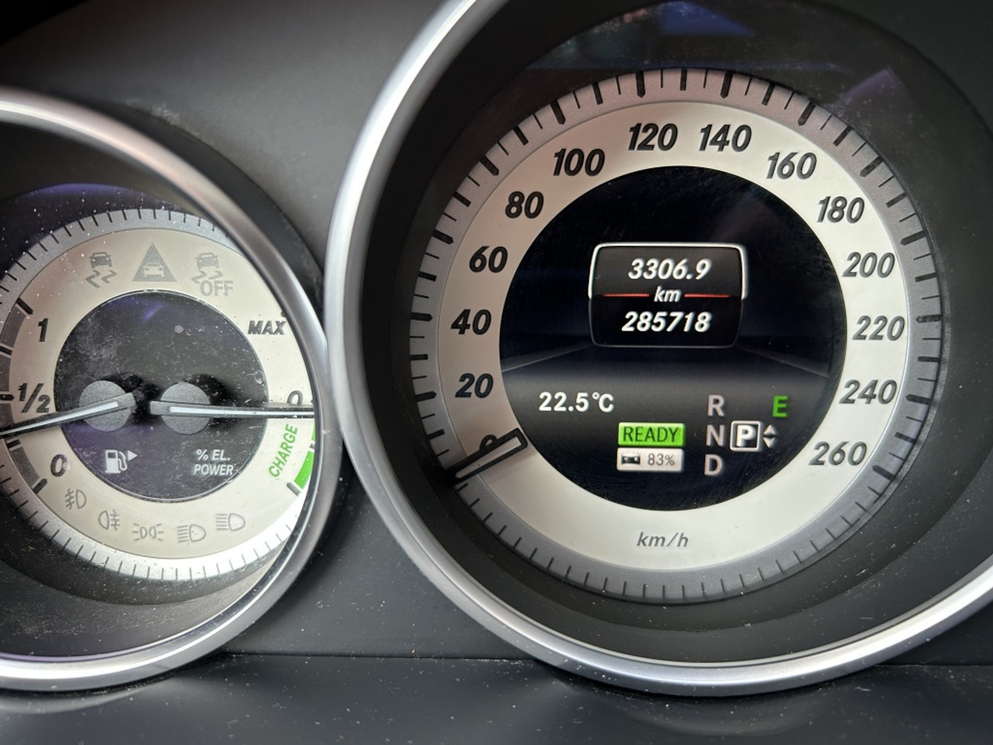 Foto van Mercedes-Benz E 300 Bluetec Hybrid