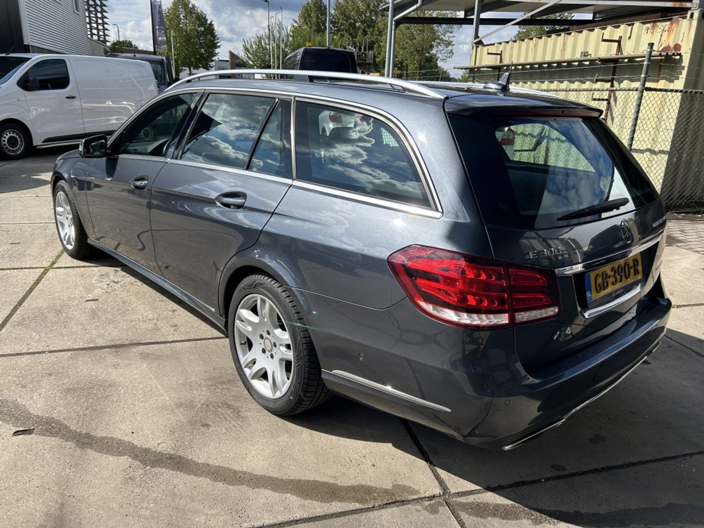 Foto van Mercedes-Benz E 300 Bluetec Hybrid