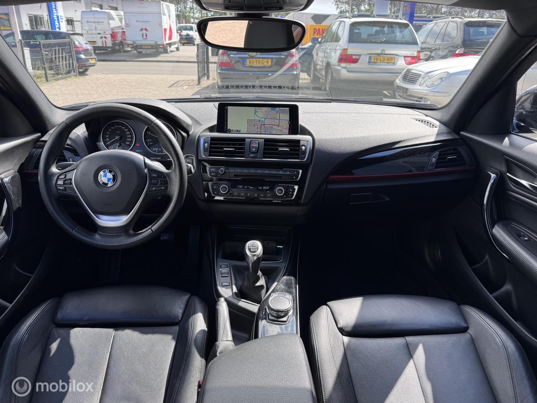 Foto van BMW 116d Efficient Dynamics