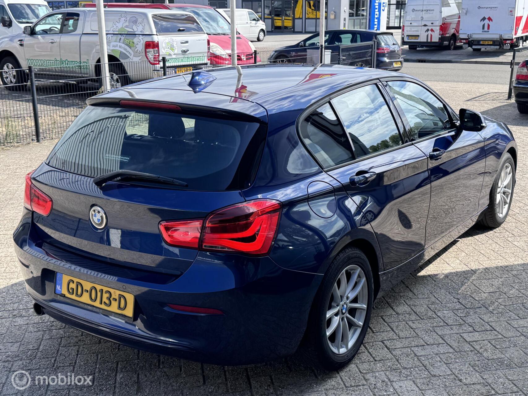Foto van BMW 116d Efficient Dynamics