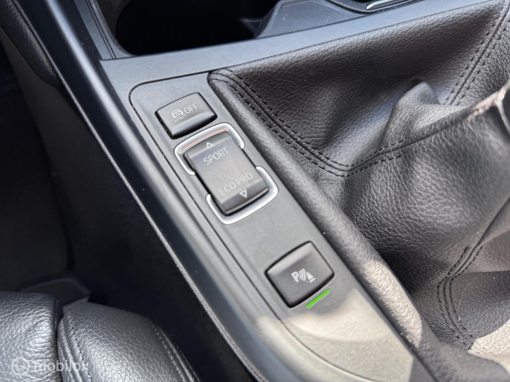 Foto van BMW 116d Efficient Dynamics