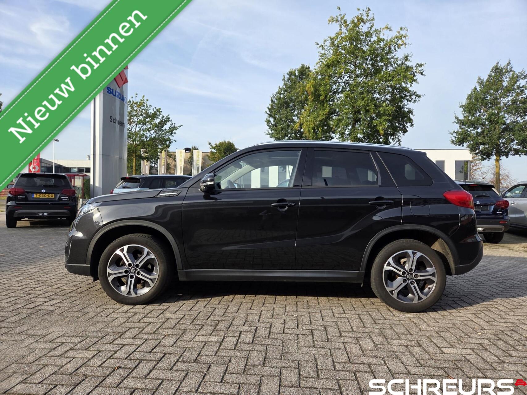 Suzuki Vitara 1.6 High Executive|Panodak|Eerste eigenaar|Rijklaar Prijs|Trekhaak 2015 - voorkant