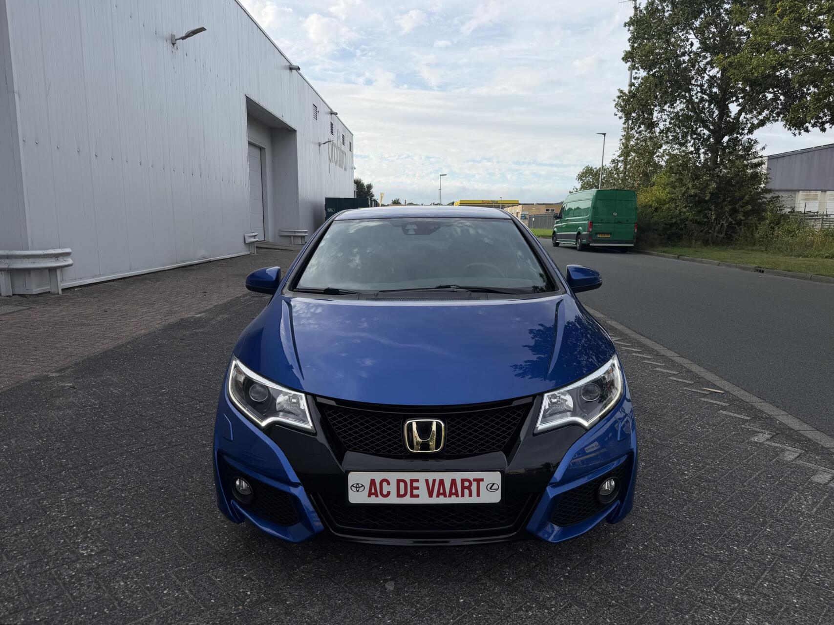 Honda Civic 5dr 1.8 Sport - UNIEK/LED/CLIMA/STOELVERWARM/CAM/NAP 2015 - voorkant