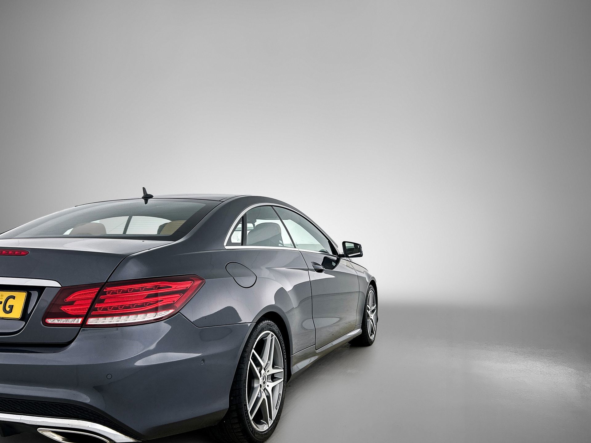 Foto van Mercedes-Benz E 200