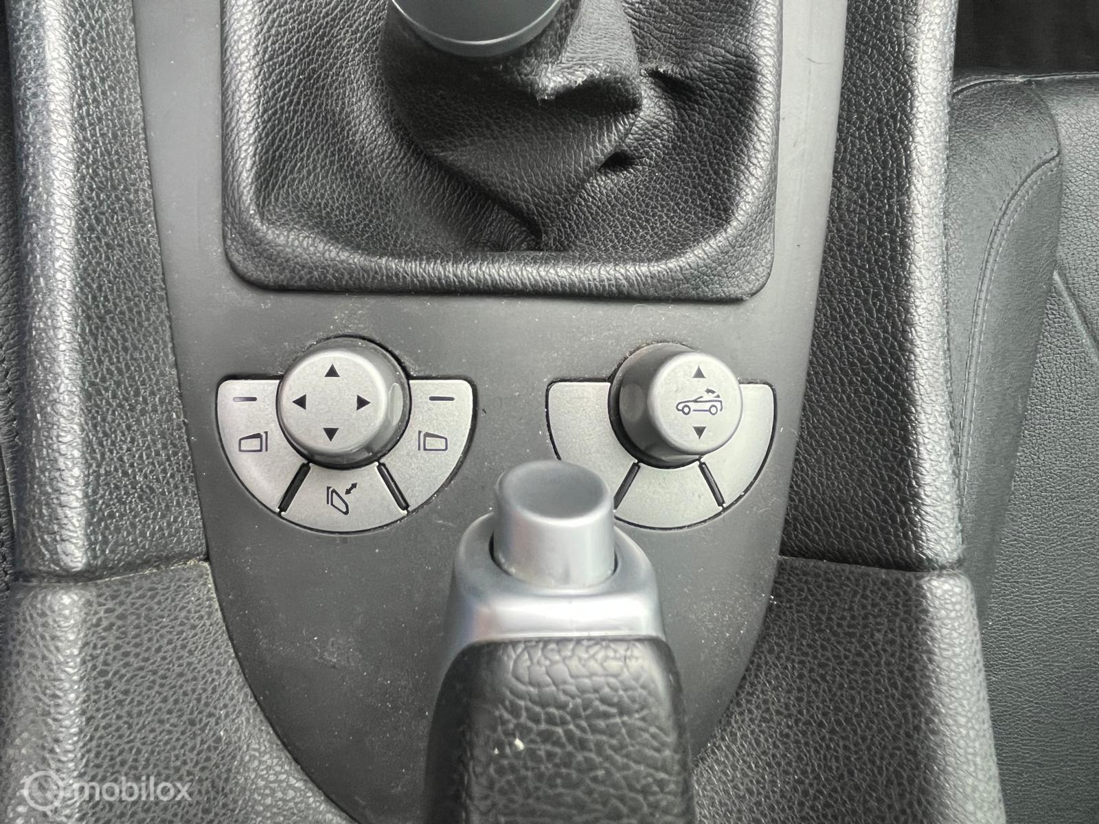 Foto van Mercedes-Benz SLK 200 Kompressor