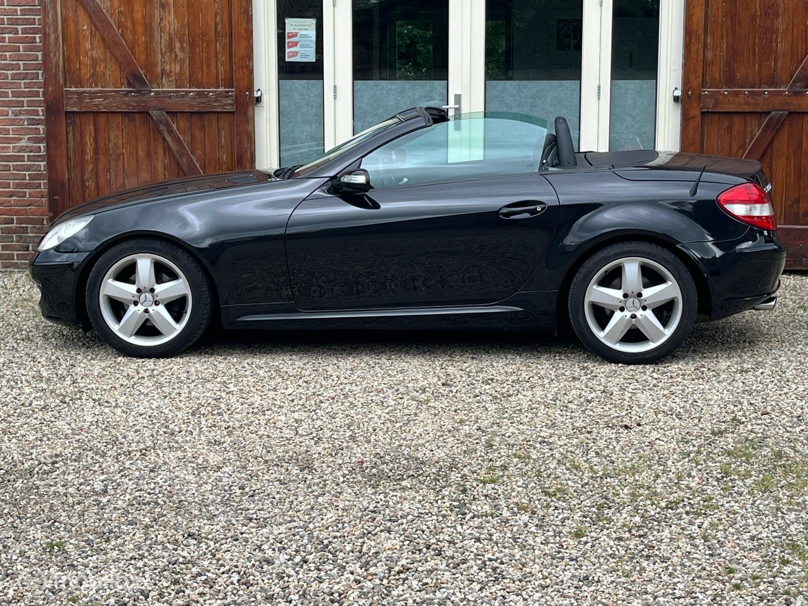 Foto van Mercedes-Benz SLK 200 Kompressor