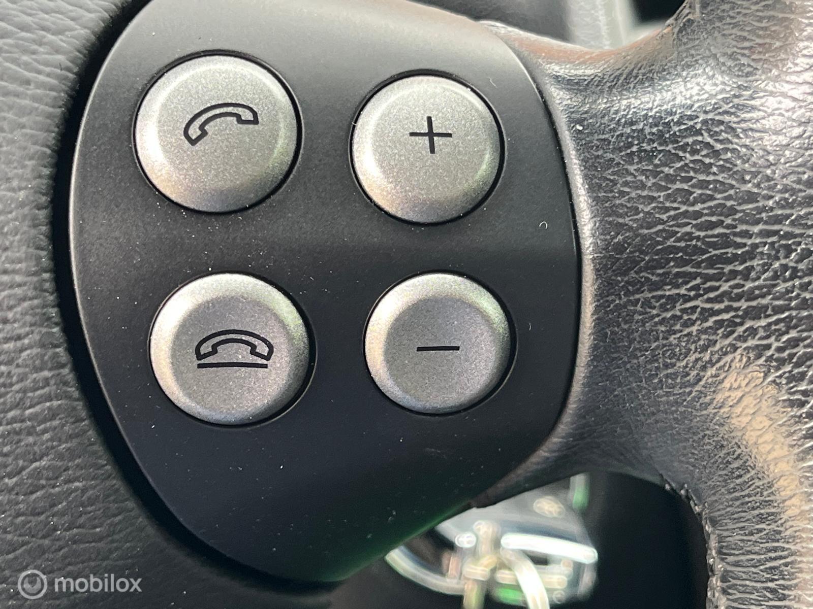 Foto van Mercedes-Benz SLK 200 Kompressor