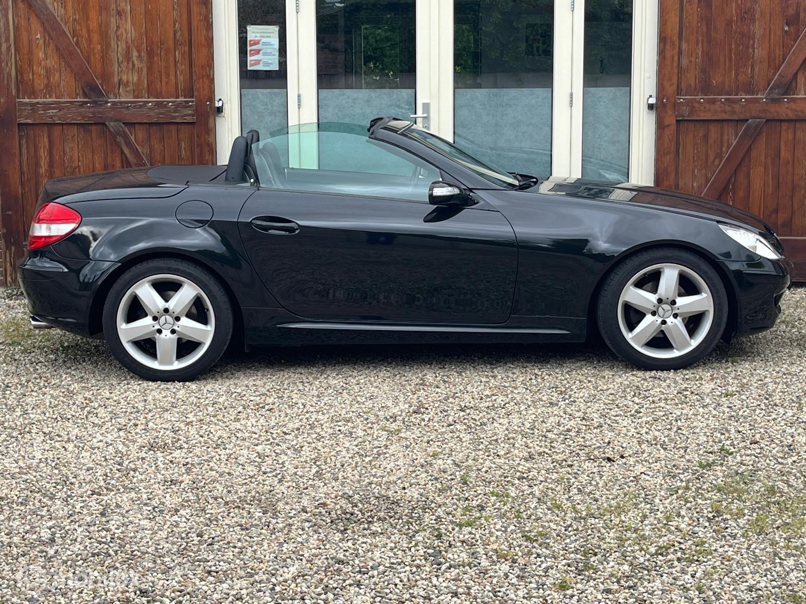 Foto van Mercedes-Benz SLK 200 Kompressor