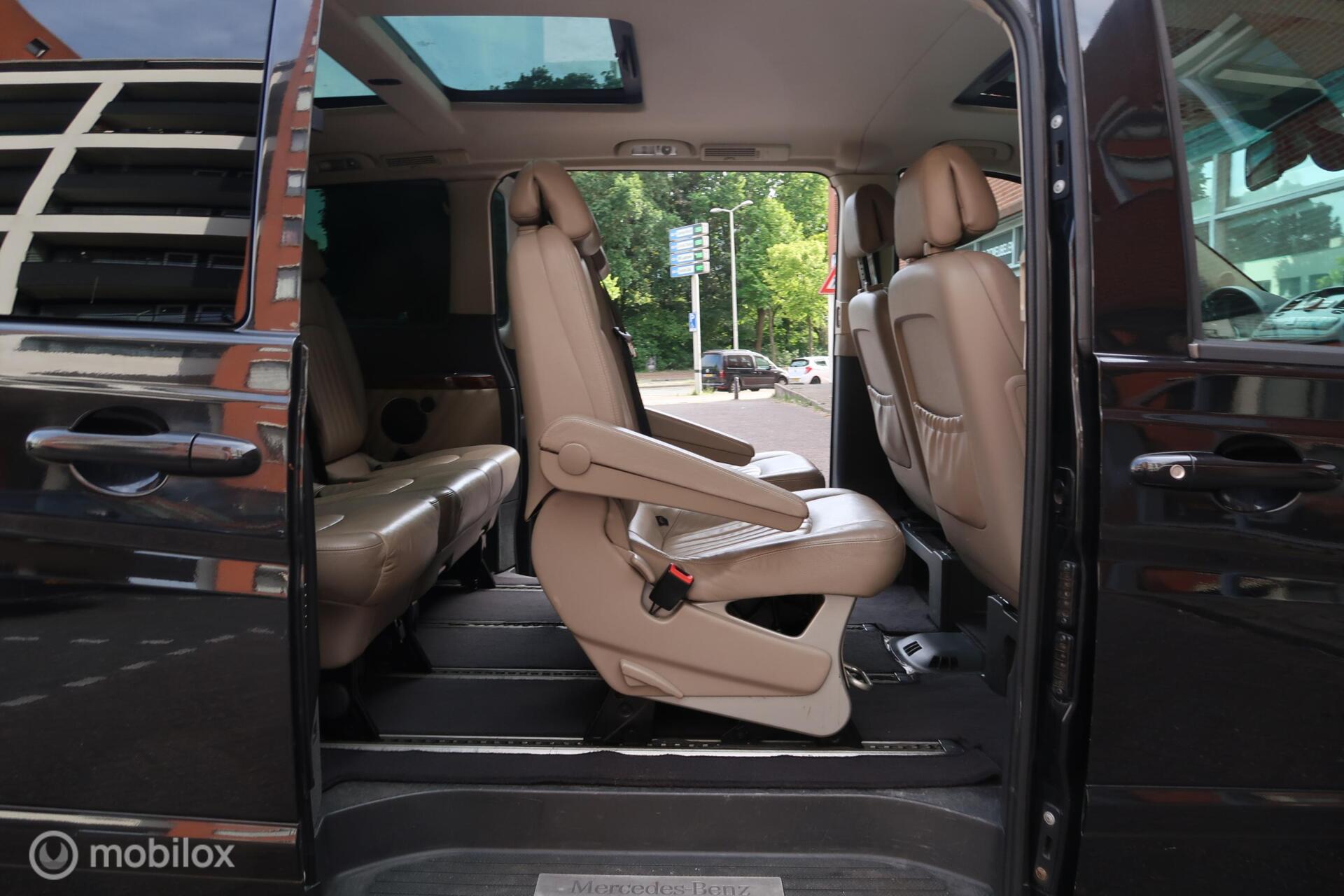 Foto van Mercedes-Benz Viano