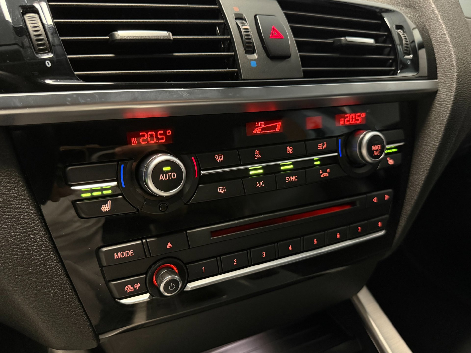 Foto van BMW X4 Xdrive20i