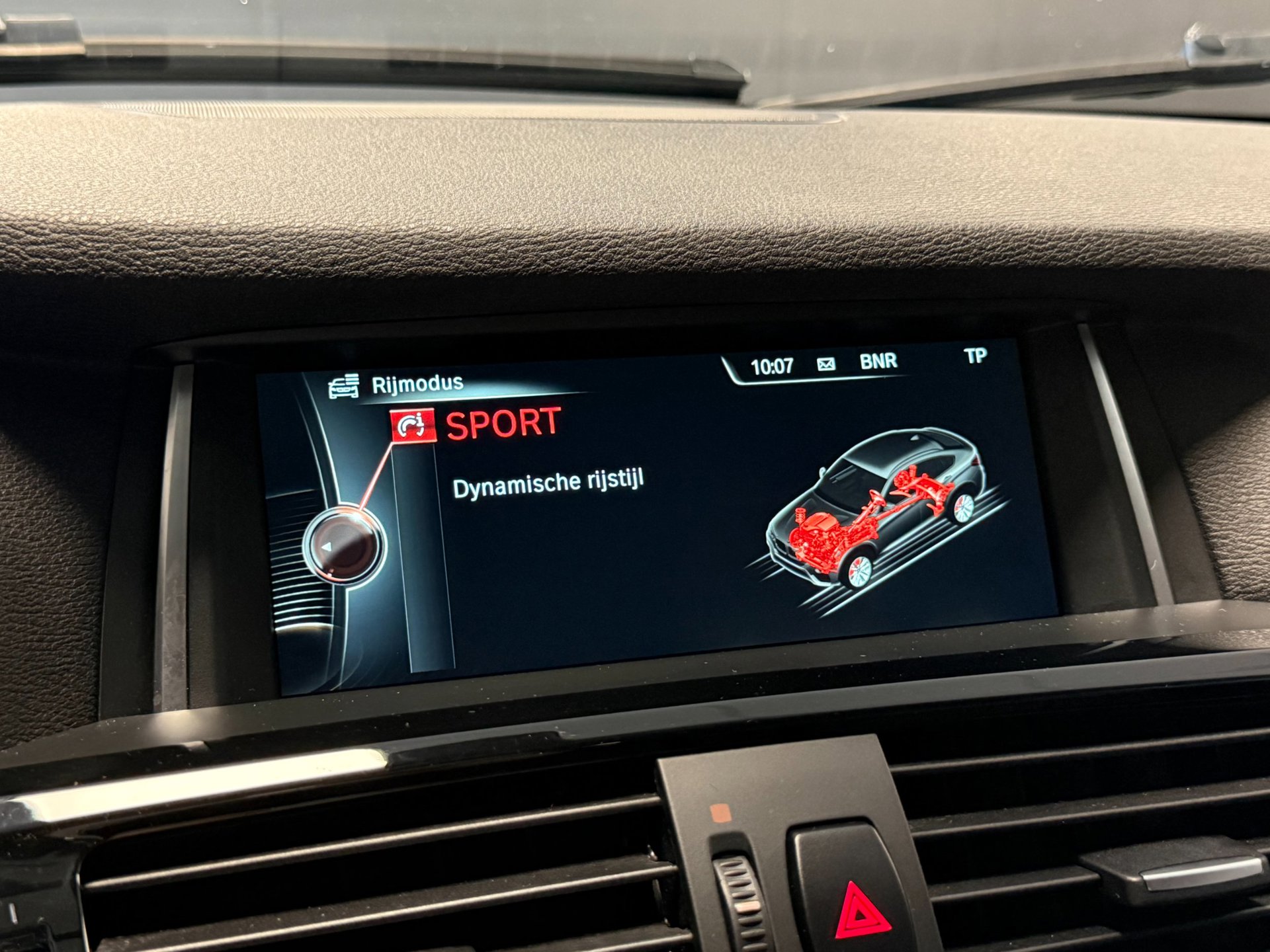 Foto van BMW X4 Xdrive20i