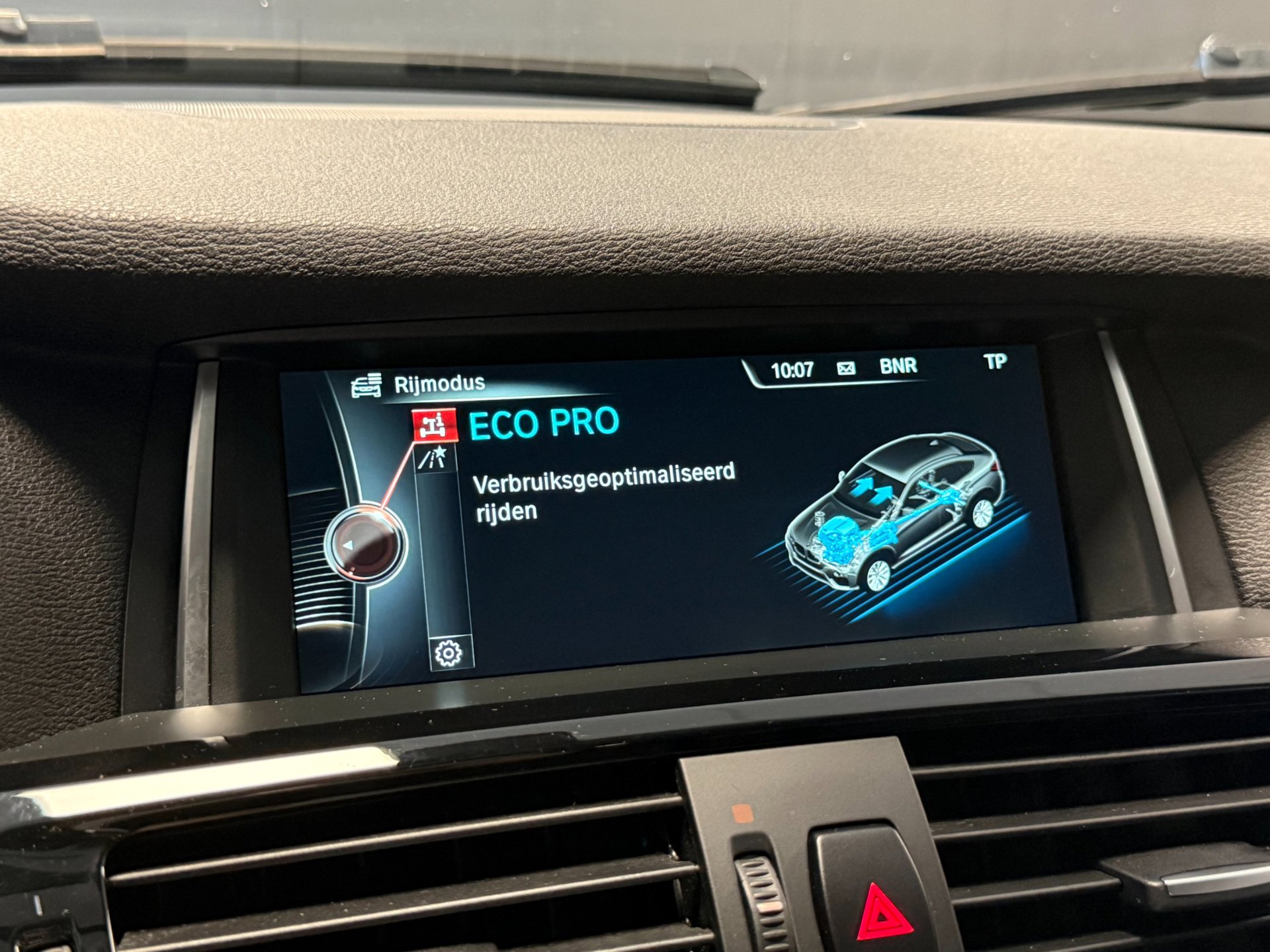 Foto van BMW X4 Xdrive20i