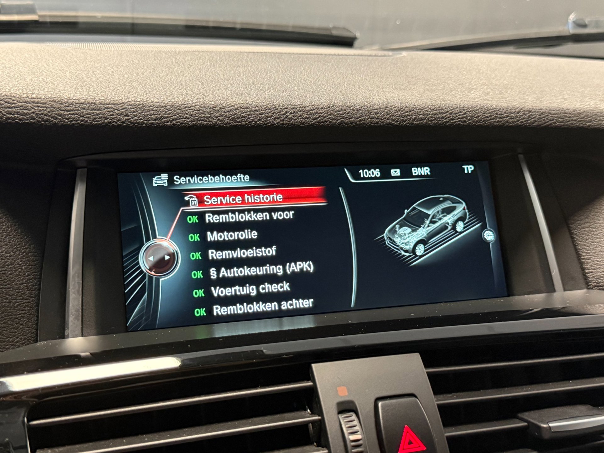 Foto van BMW X4 Xdrive20i