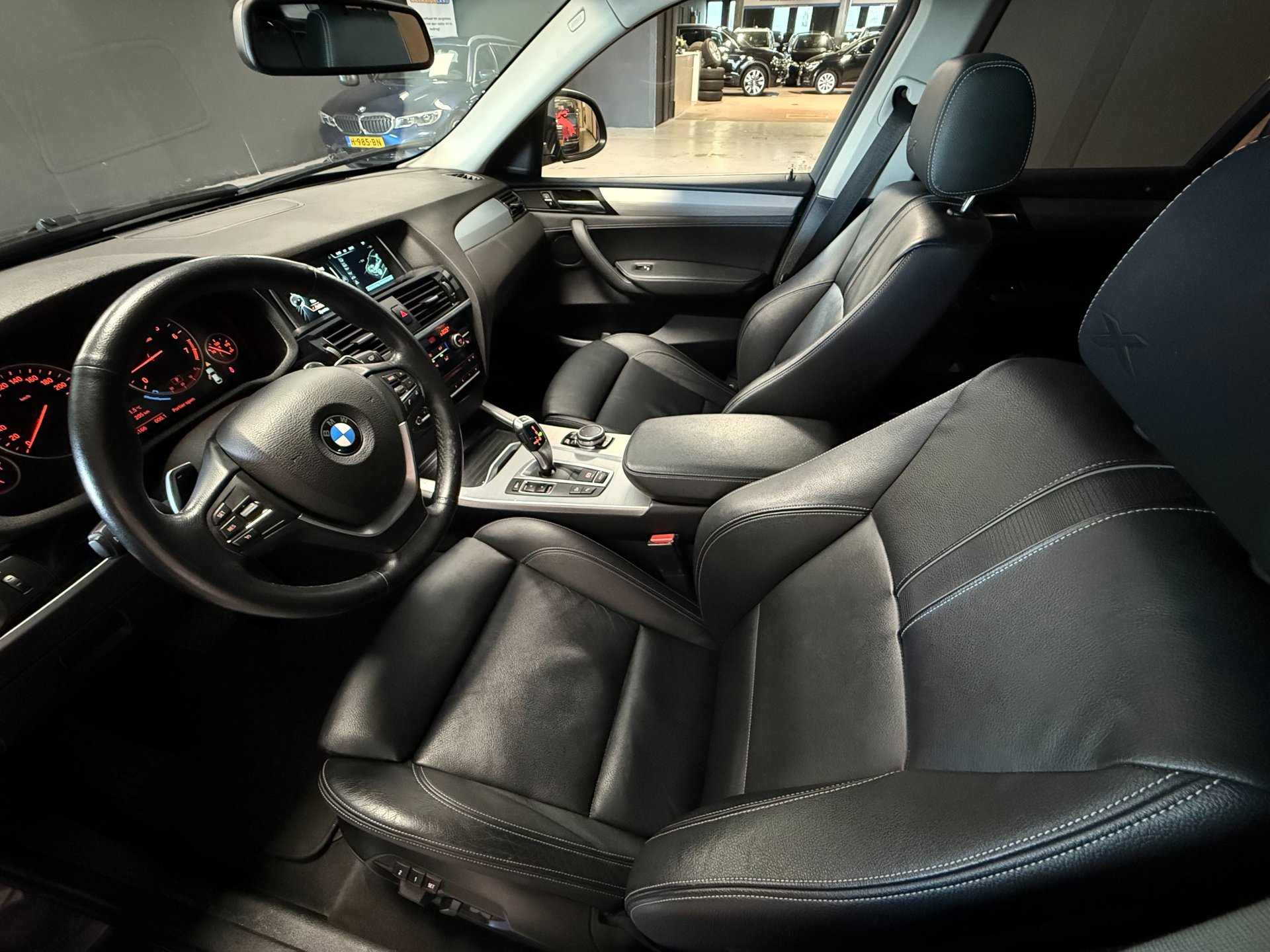 Foto van BMW X4 Xdrive20i