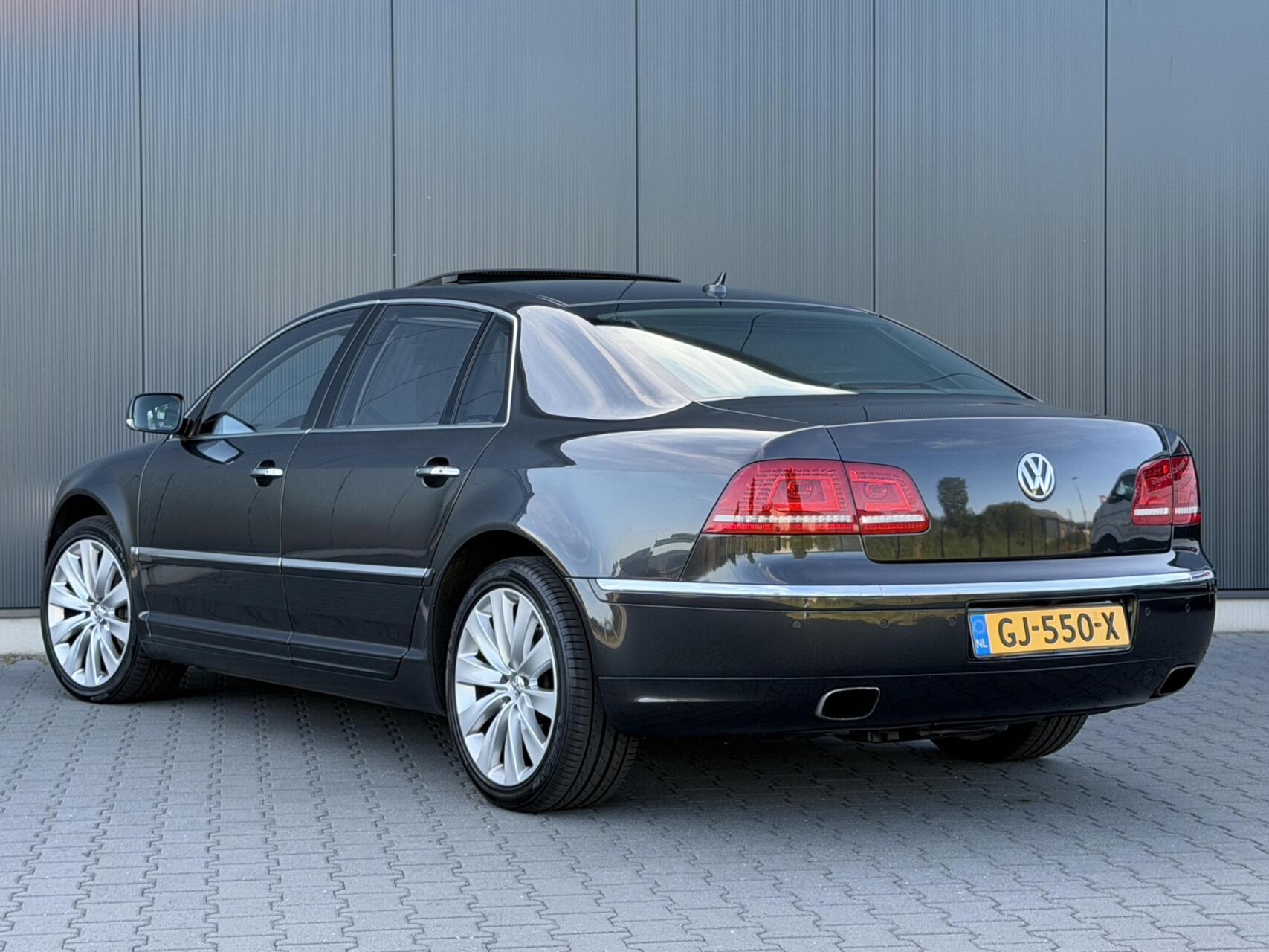 Foto van Volkswagen Phaeton