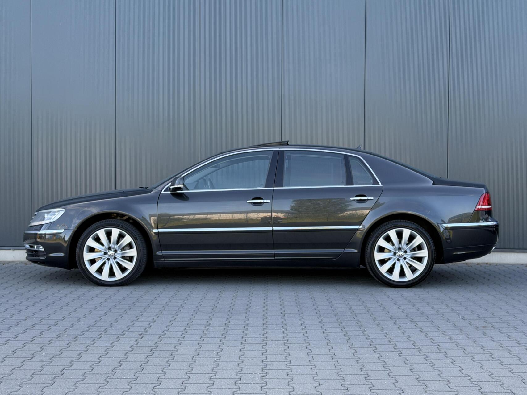 Foto van Volkswagen Phaeton