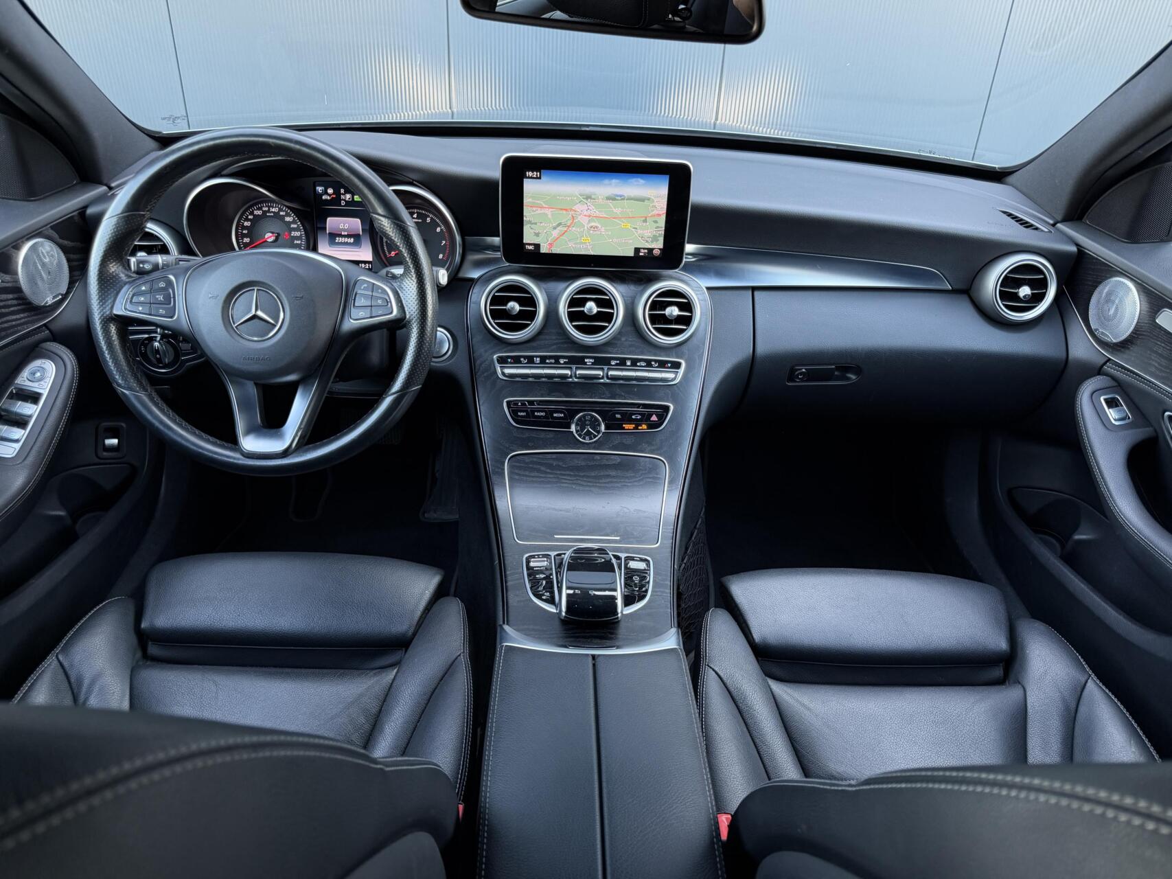 Foto van Mercedes-Benz C 350 E
