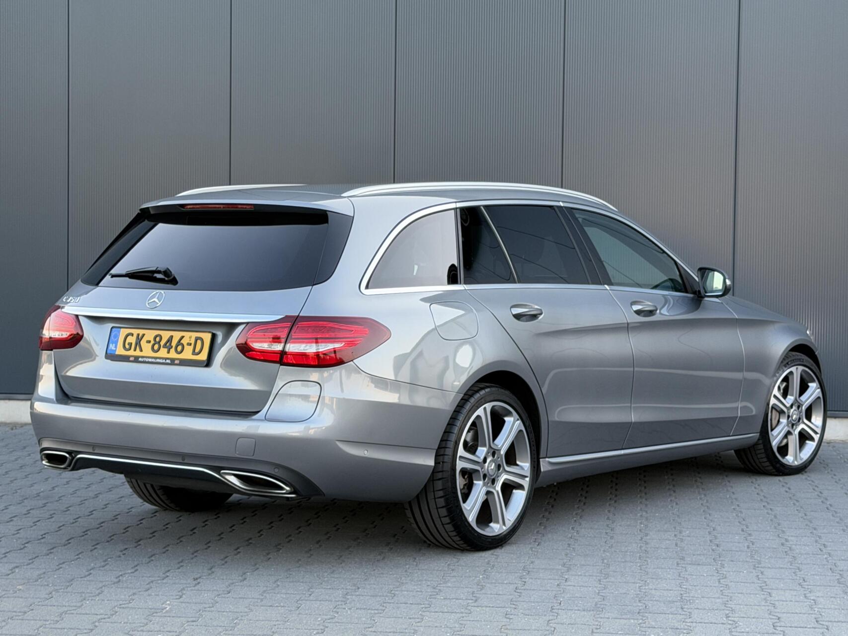 Foto van Mercedes-Benz C 350 E