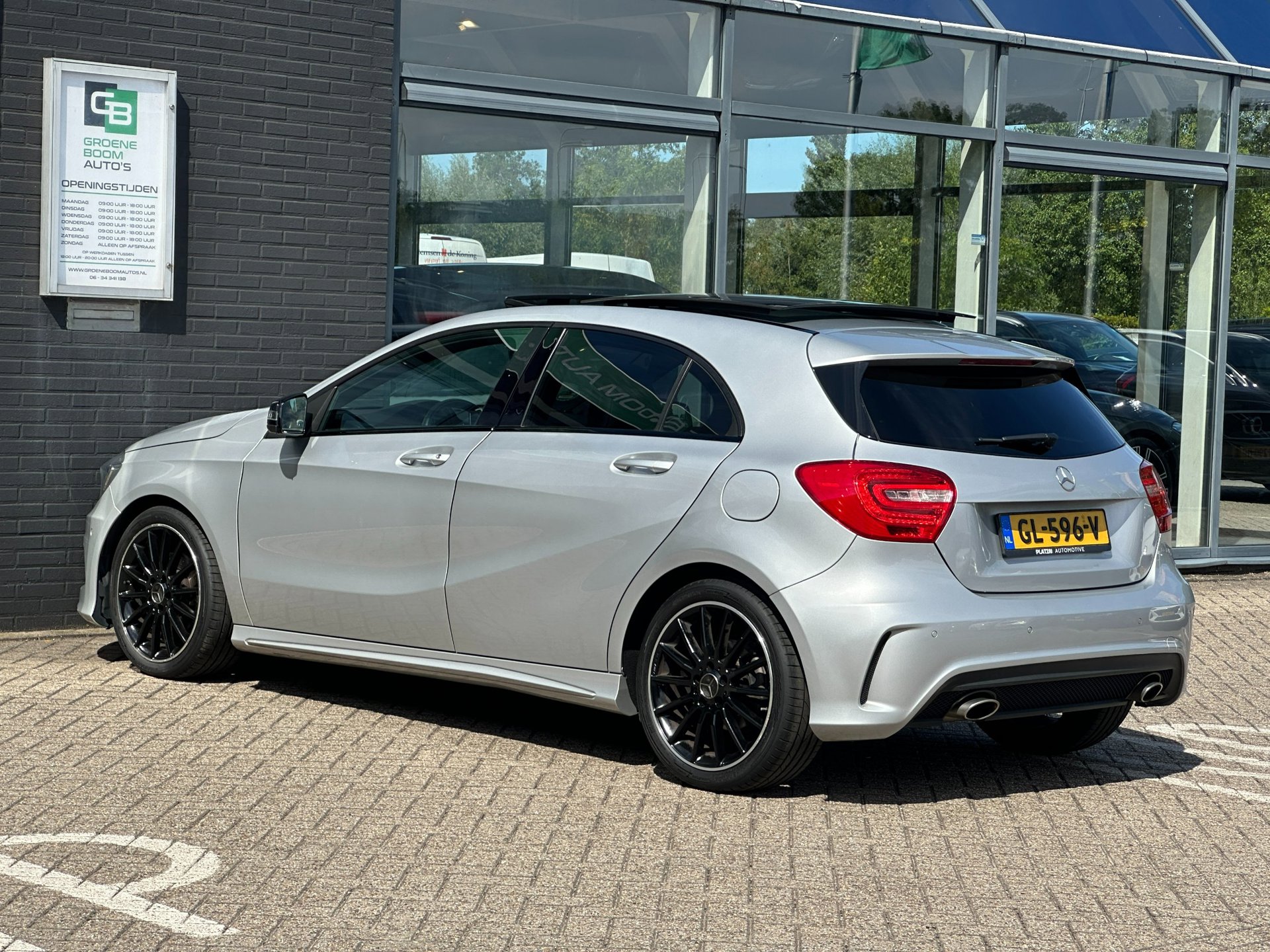 Foto van Mercedes-Benz A 180