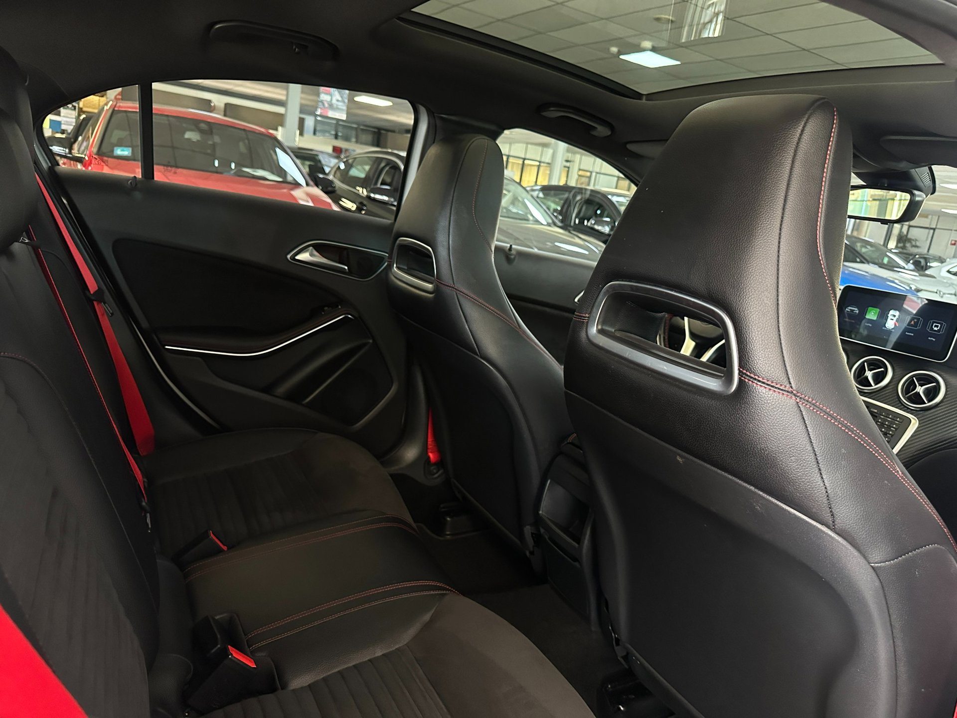 Foto van Mercedes-Benz A 180