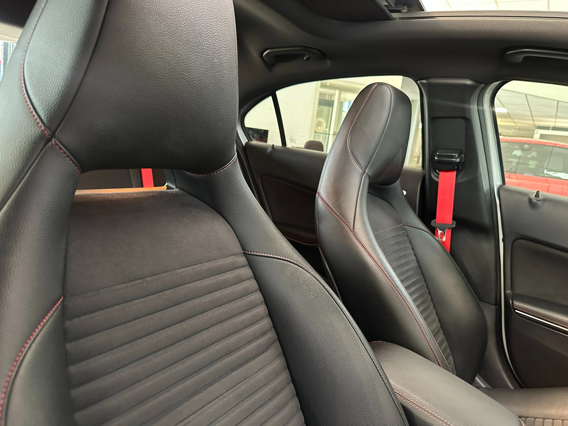 Foto van Mercedes-Benz A 180
